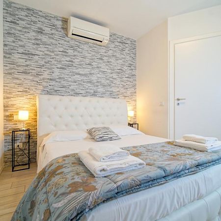 Langolo Di Laura Borgo Roma Destiny Home 3 Verona Eksteriør bilde