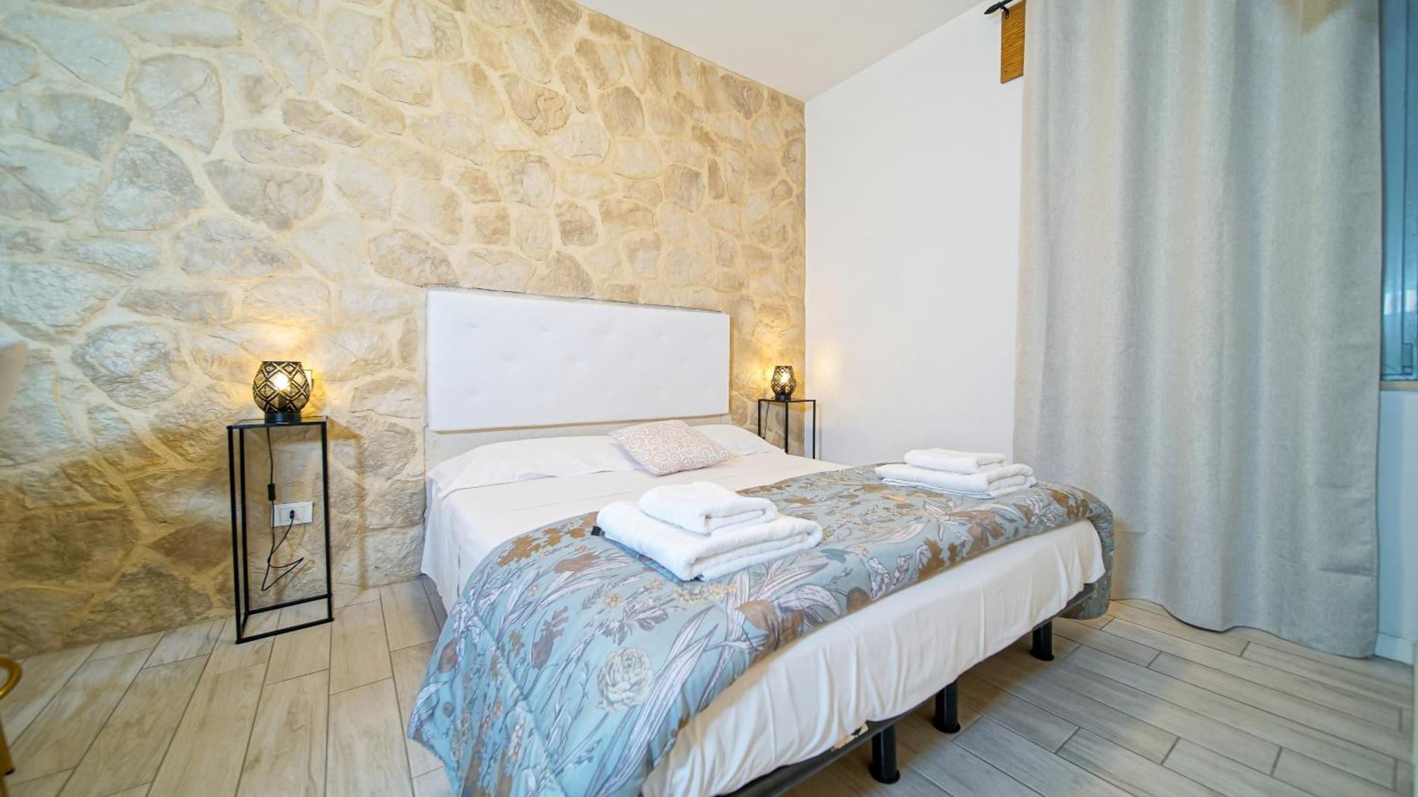Langolo Di Laura Borgo Roma Destiny Home 3 Verona Eksteriør bilde