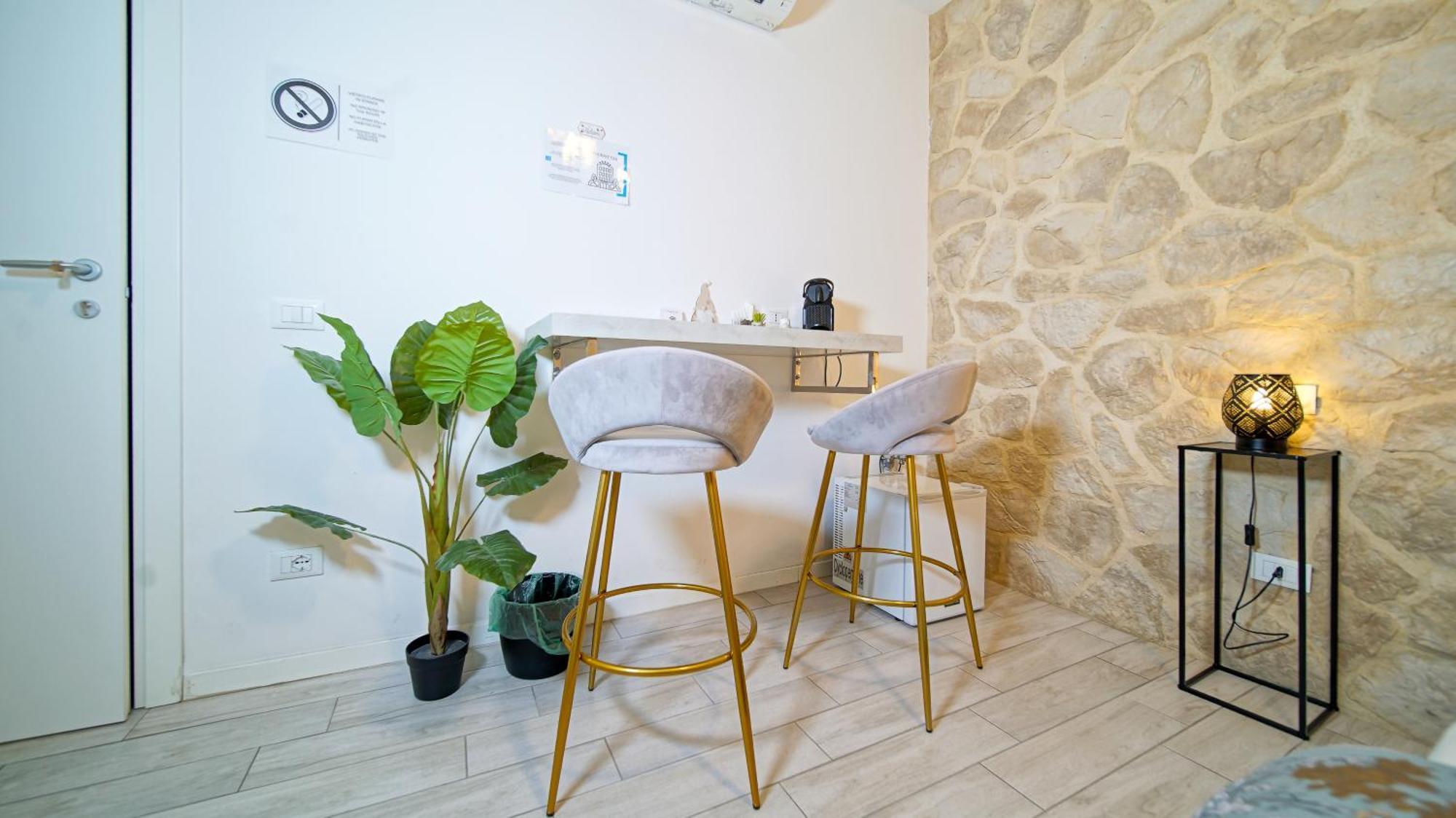 Langolo Di Laura Borgo Roma Destiny Home 3 Verona Eksteriør bilde